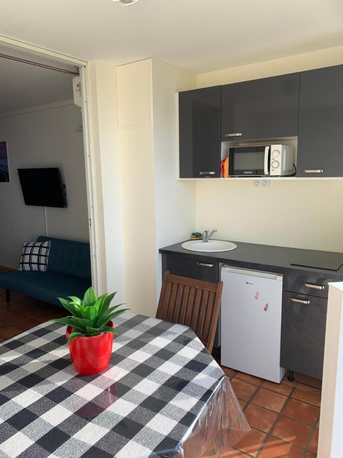 Ferienwohnung La Fraiche Rose Trinite  Exterior foto
